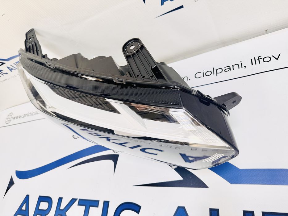 Far dreapta led Dacia Logan/Sandero /Jogger model dupa 2024 cod 260107978R