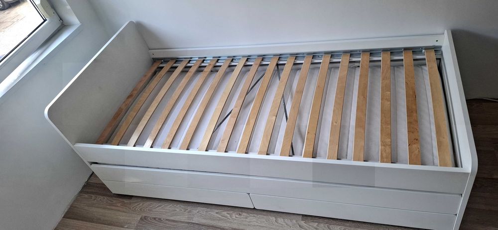 IKEA SLÄKT 90x200 – двойно сандвич легло с 2 чекмеджета + матрак