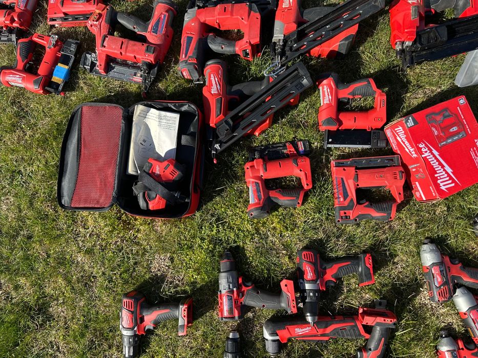 Инструменти МИЛУОКИ и батерии MILWAUKEE