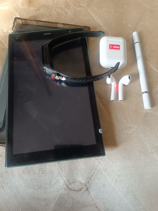 Продам планшет за 40000 тысяч