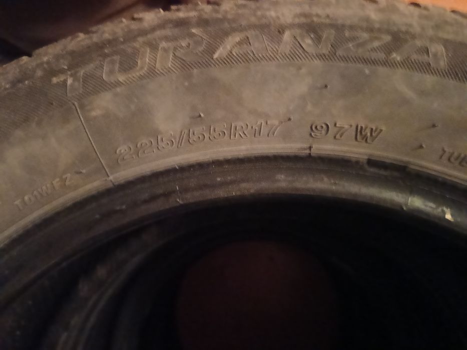 Шины bridgeston летний  225/55/17