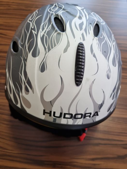 Ски каска HUDORA