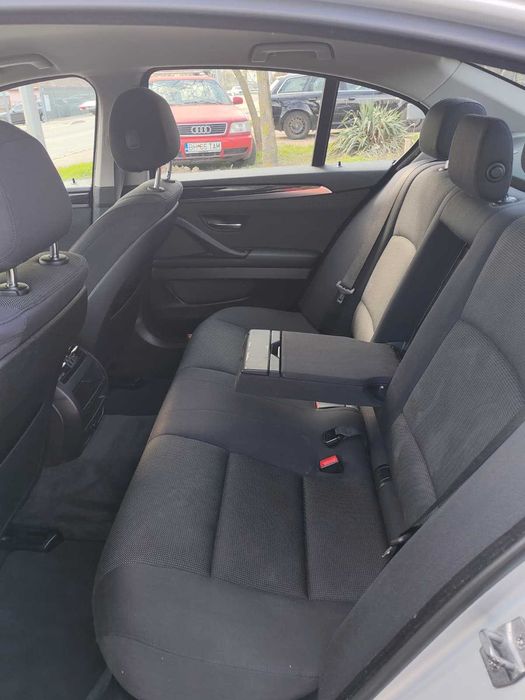 Ocazie 10800e fix Bmw 520D facelift 2.0d 190cp x-drive E6 navi camera