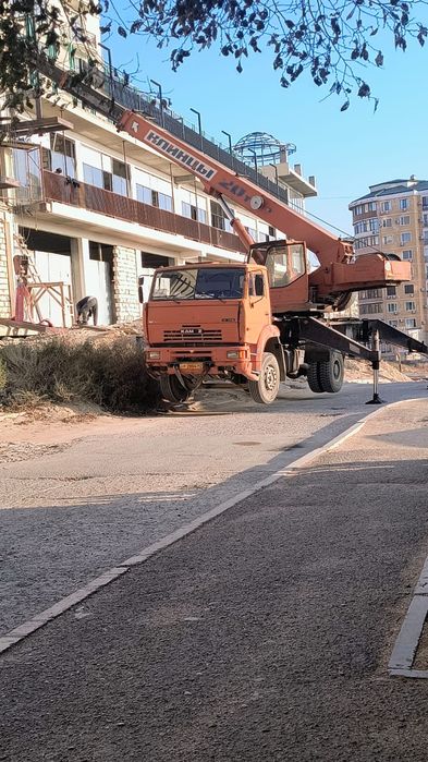 Автокран. Кран. Автокран почасовой. Аренда автокрана.