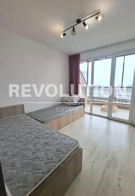 Дава се под наем Тристаен апартамент в Варна, ВИНС - 74 кв.м за 598.23 € - Снимка #4