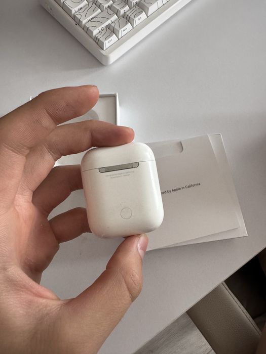 Продам airpods gen2