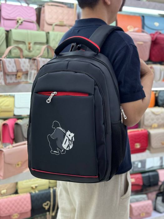 Продам школьные рюкзаки