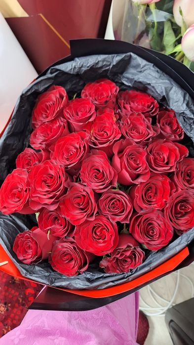 Продаются цветы разные букеты