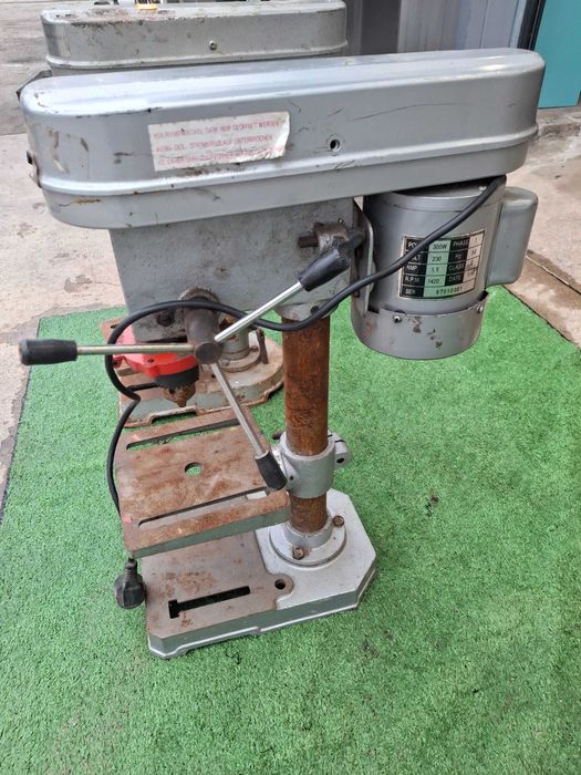 Настолни бормашини