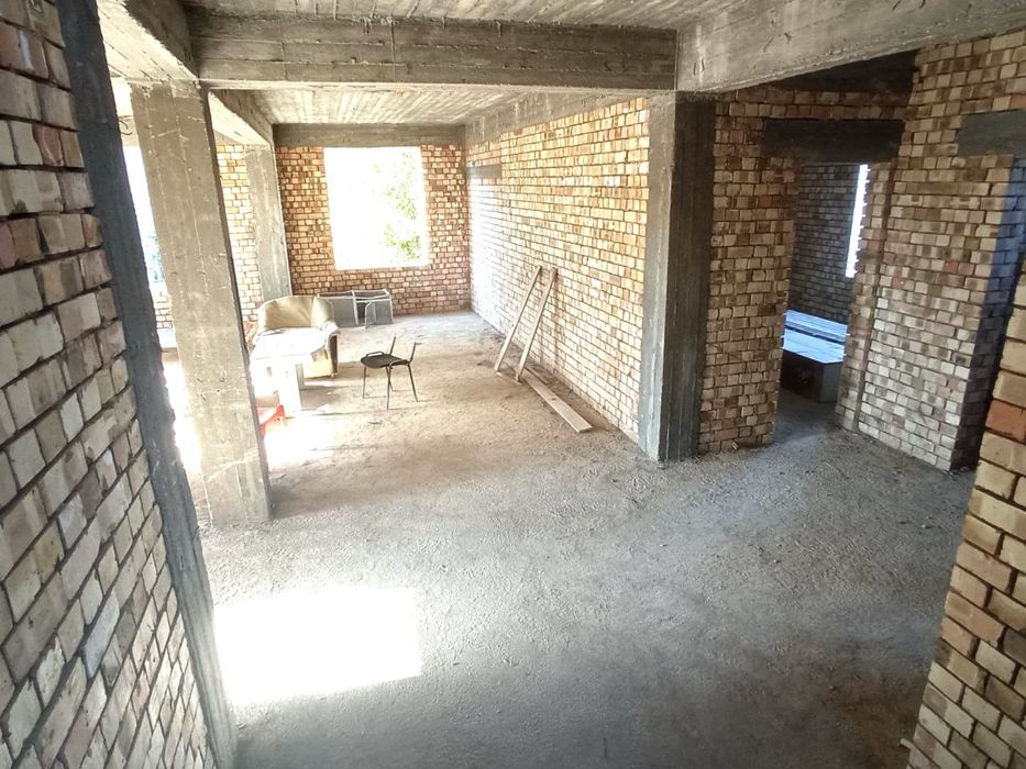 Продажа дома ( коробка ). Парвоз махалла. Уч кахрамон.