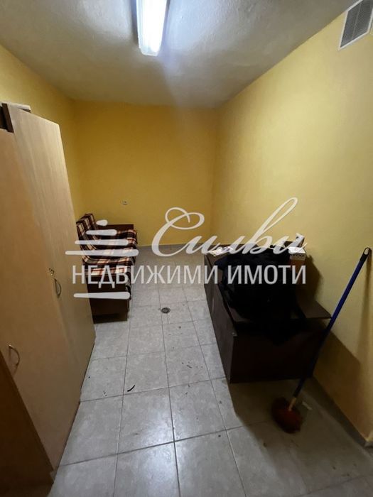 Дава се под наем Заведение в Шумен, 5-ти полк - 150 кв.м за 399 € - Снимка #11