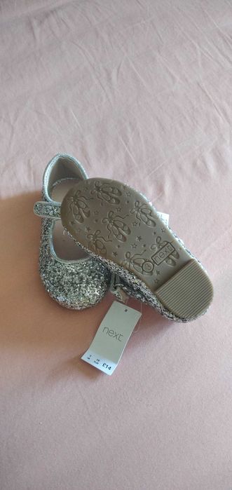 Бебешки обувки момиче