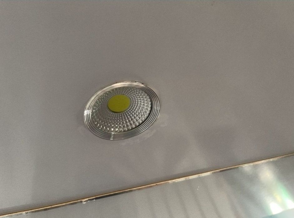 Стеллаж стеклянный 20000.