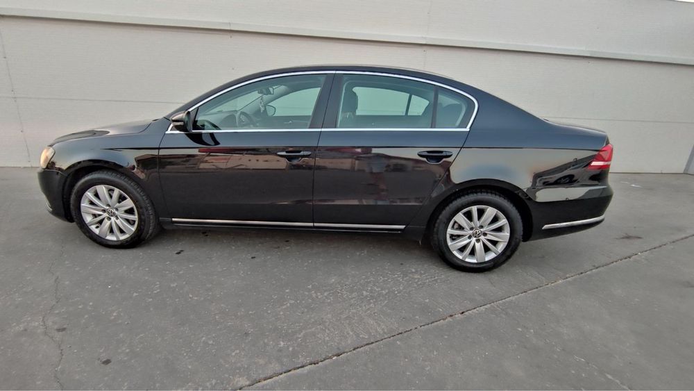 VOLKSWAGEN Passat 2012 — imagine 2