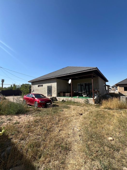 Дом за музеем!!!