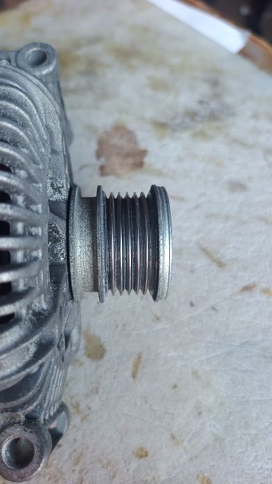 Алтернатор за Мерцедес . Проверен .