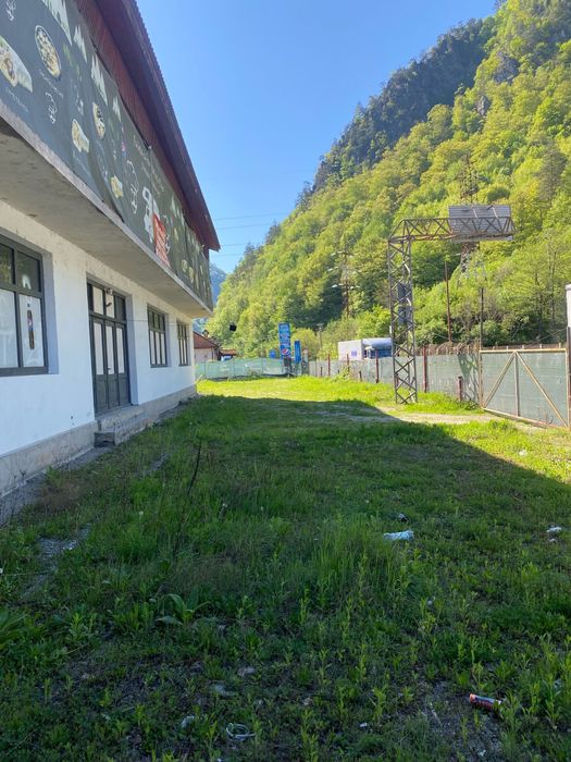 Spatiu comercial de vanzare , cladire