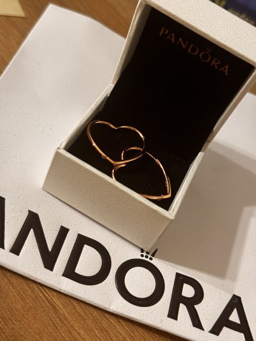 Пандора обеци Pandora