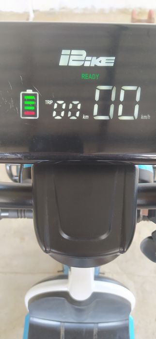 Электросамокат..