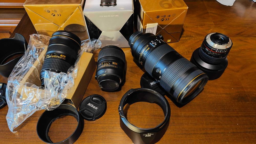 Nikon 24-70mm 2.8G ED AF-S  și 70-200 VR ca nou