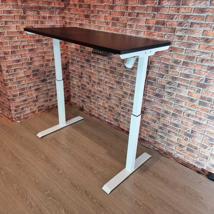 Masa de birou reglabil pe inaltime TerrA3 Black blat 137x67 Promo