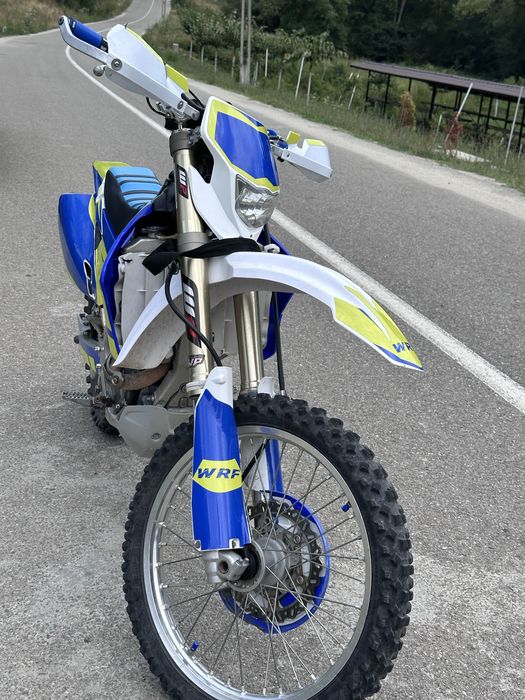 Vand  sau schimb iamaha wrf250,4t