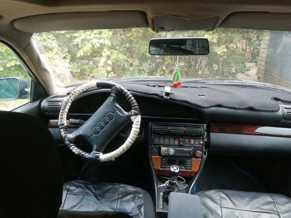 Продам Ауди 100 с4 2,8