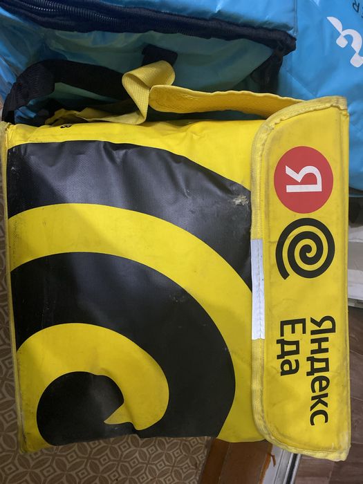 3 термосуки (2 wolt и 1 яндекс еда)