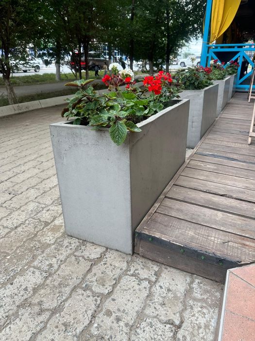 Кашпо для цветов