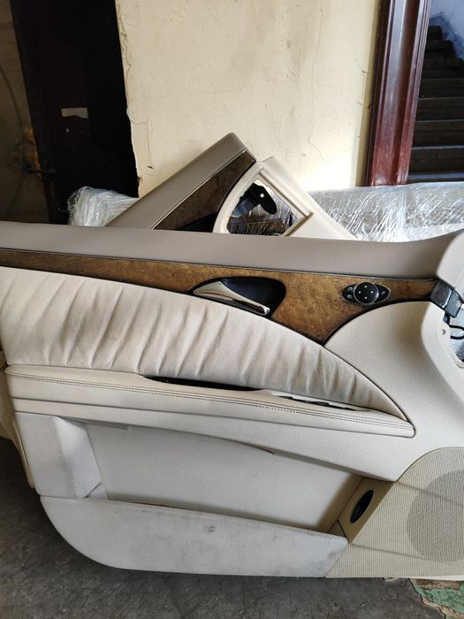 Кори за Мерцедес E270