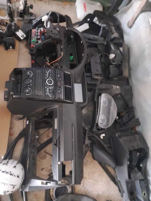 Продам панель приора 2 в сборе