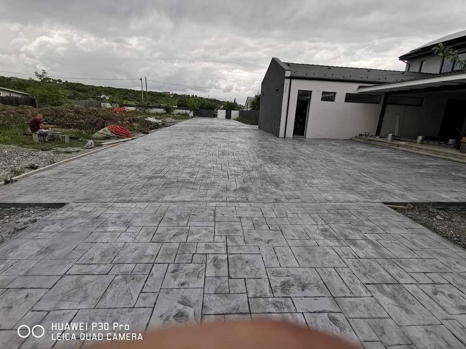 Pavaj din beton amprentat