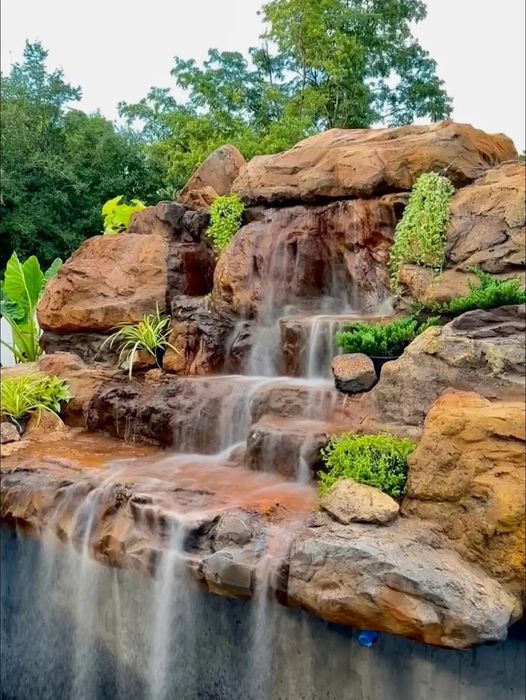 Водопад,пруды,фонтан,скала,арт бетон,роспись,барельеф,художник,выкрас