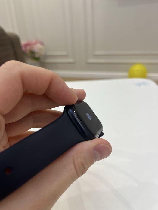 Apple Watch Series 8, 41 мм, midnight
