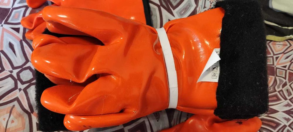 Перчатки нефтеморозостойкие