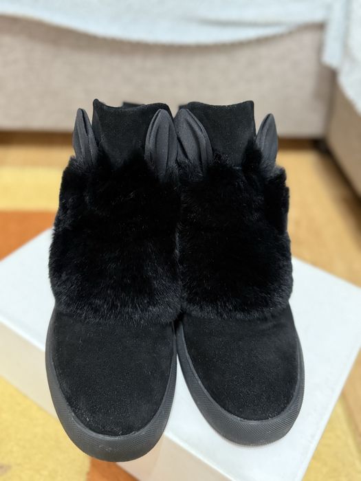 Зимние замшевые полусапожки