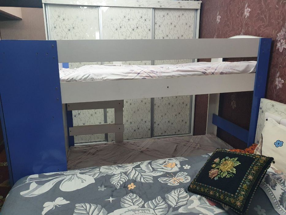 Sotaman holati zur hammasi 600.000