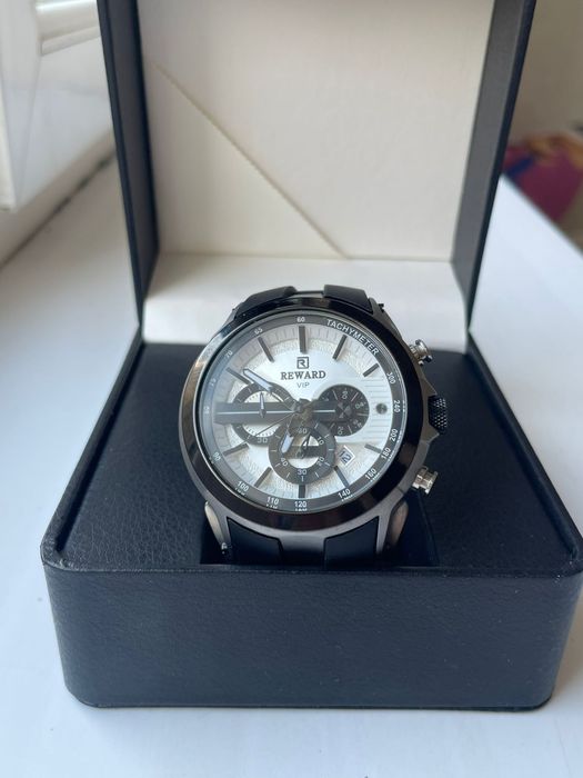 Reward.мужской часы