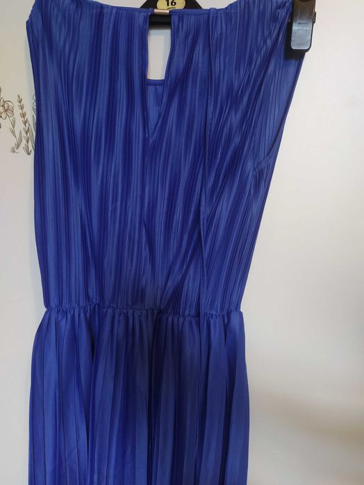 Нова синя рокля Only