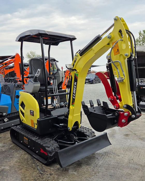 Miniexcavator Lubeck W183-Nou-Motor Diesel 24 CP-Plata in Rate/Leasing