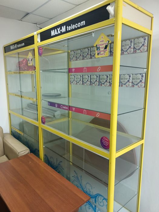 Продам отличные витрины