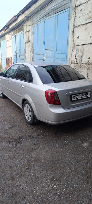 Продаю Лассети 2005 года
