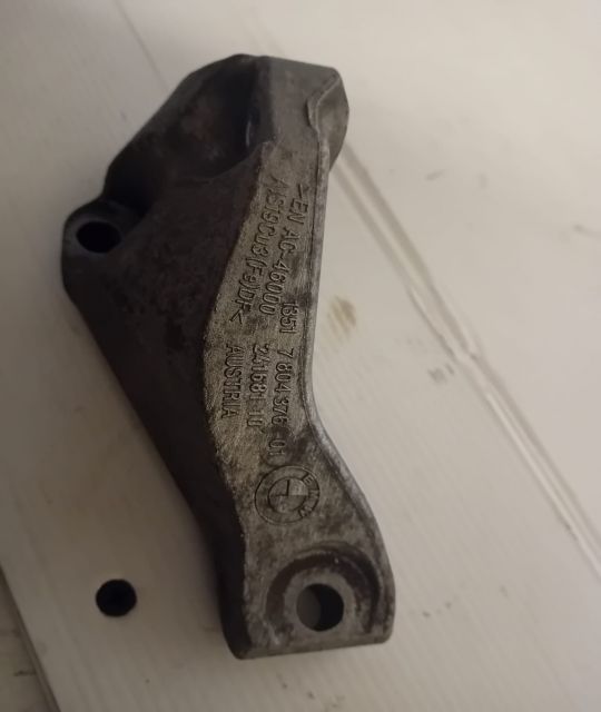 Suport Alternator 2.0 D 7804376-01 BMW Seria 3 E90/E91/E92/E93 (facel