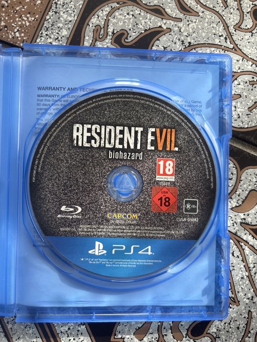 Resident Evil 7 диск за Ps4  запазен……….
