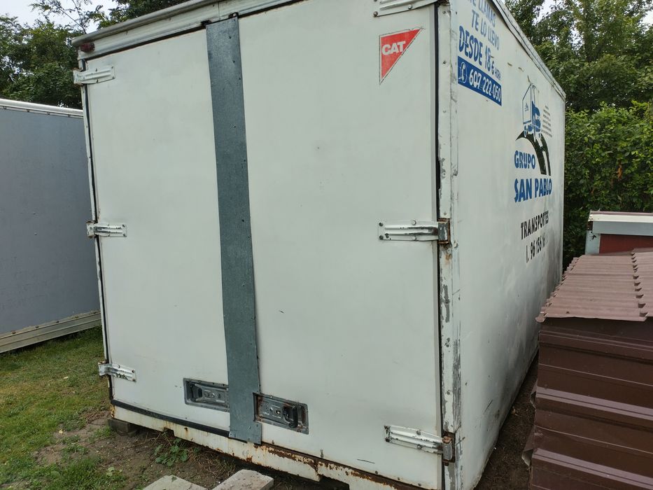 Cub ,,duba,mic container depozitare