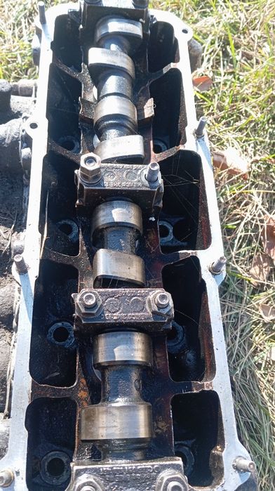 Продам головку пассат