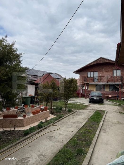Casa de vanzare, la 11 km de Targu Jiu