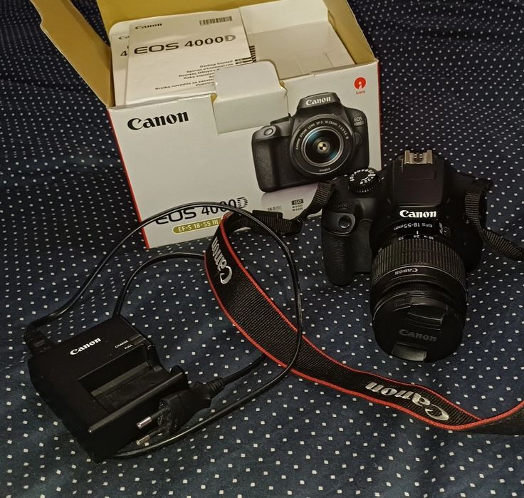 Canon eos 4000D 18-55