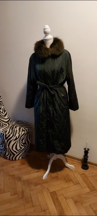 Geaca lunga dama cu guler detașabil din blana naturală de vulpe