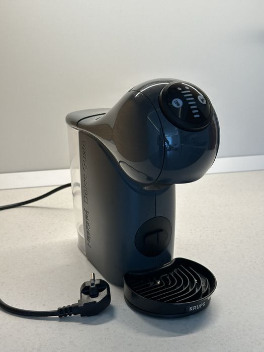 Кафемашина Krups Nescafe Dolce Gusto (в гаранция)